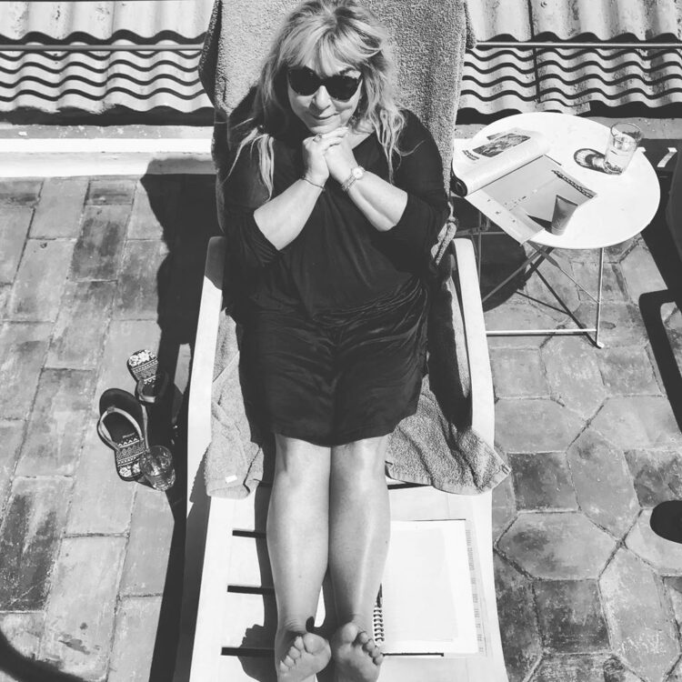 helen lederer feet 2