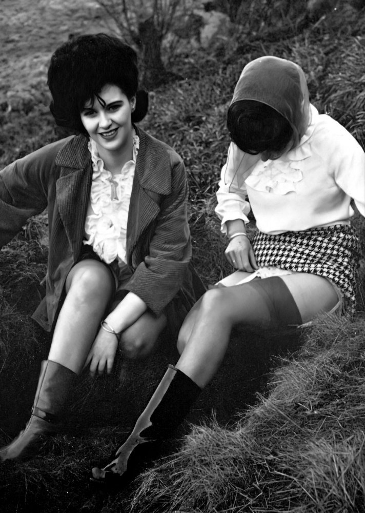 helen milligan feet 2