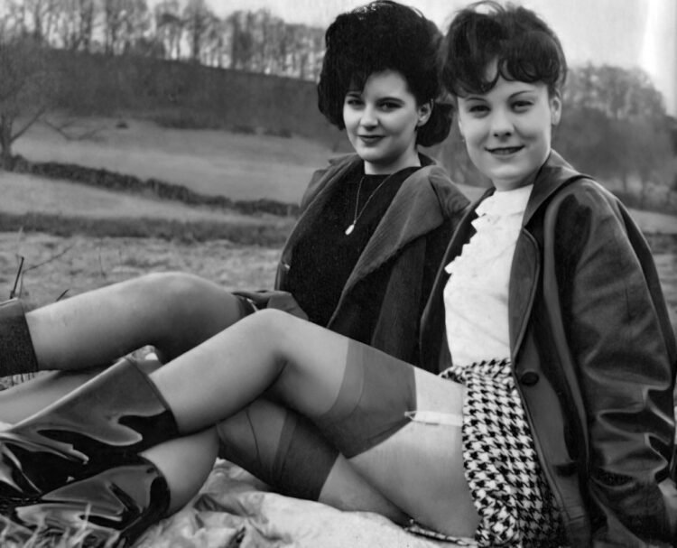 helen milligan feet 5