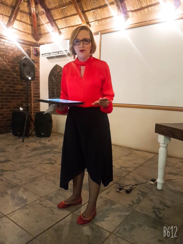 helen zille feet 5