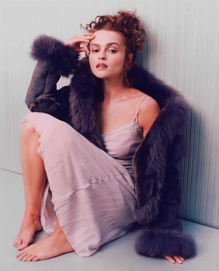 helena bonham carter feet 2
