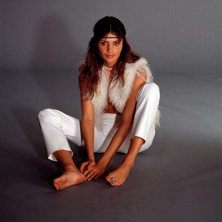 helena christensen feet 4