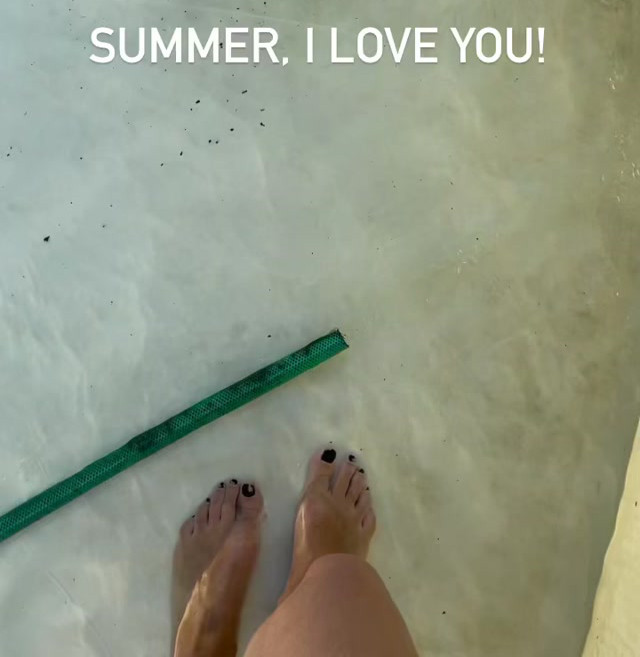 helena coelho feet 5