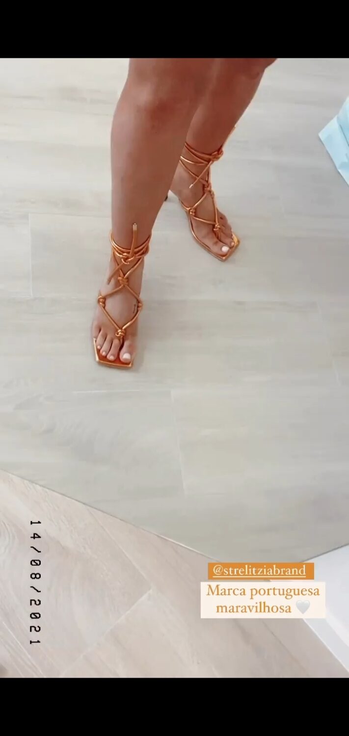 helena coelho feet 6