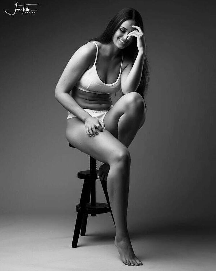 helena heuser feet 2