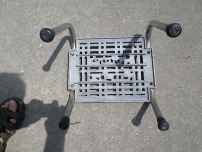 helenea curtis feet 2