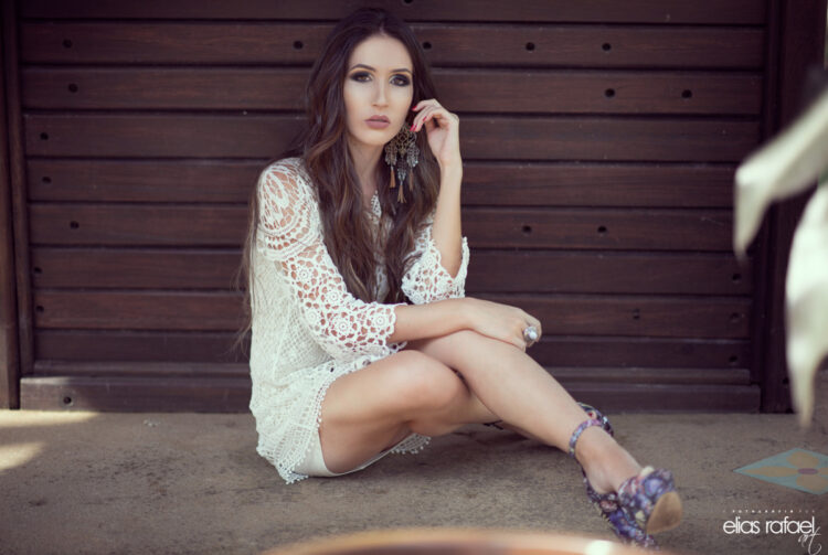 hellen teixeira feet