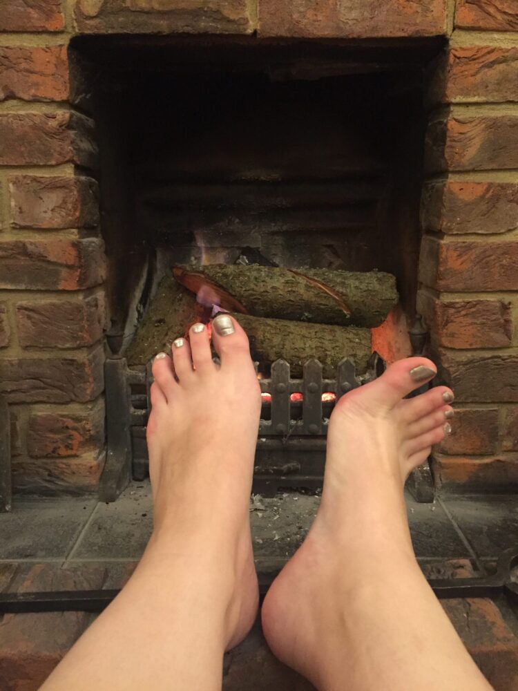 hello chrissy feet scaled