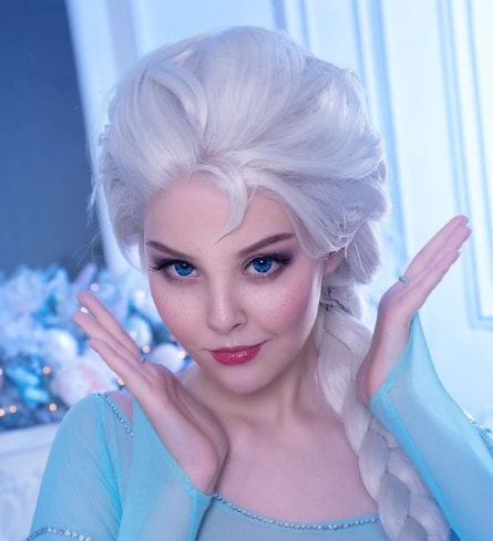 Helly Valentine Feet