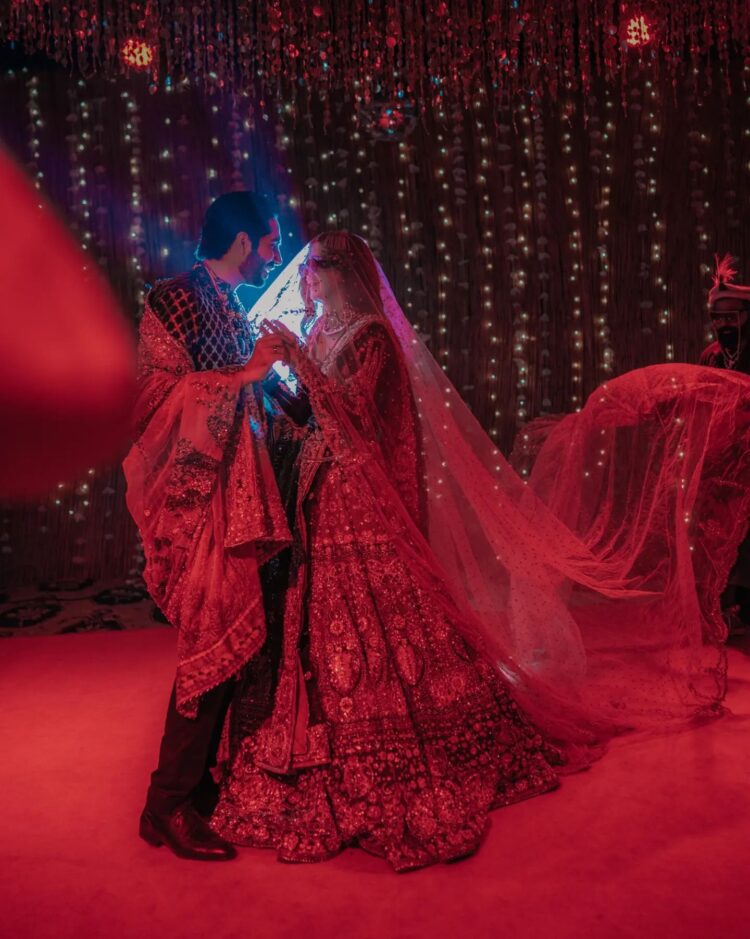 hemayal attique feet 5