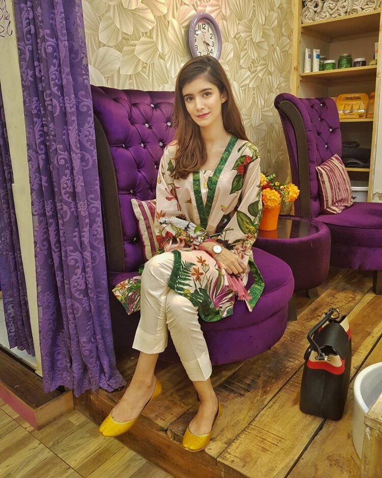 hemayal attique feet