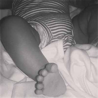 hend alblooshi feet 1