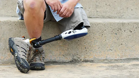 hend alblooshi feet 6