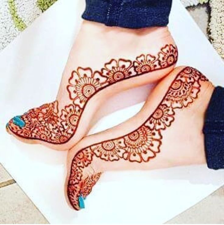henna ahmed feet 1