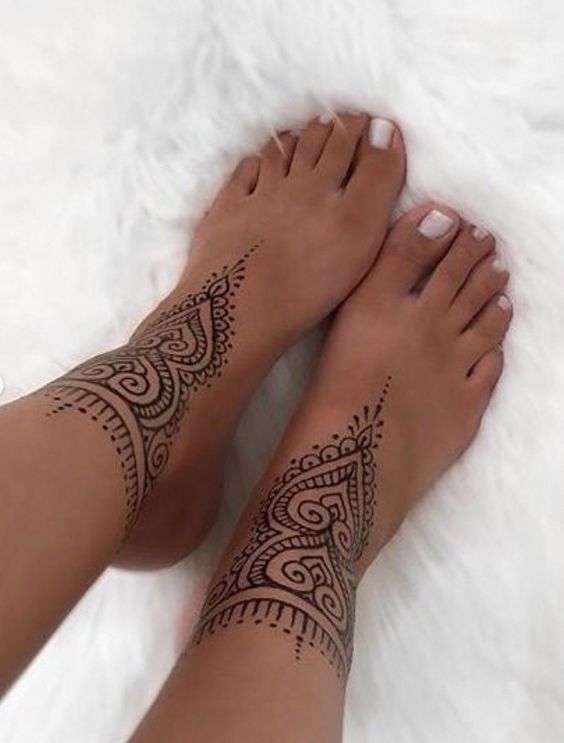 hennainspo feet 2