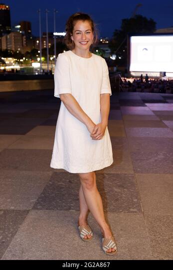 henriette confurius feet 1