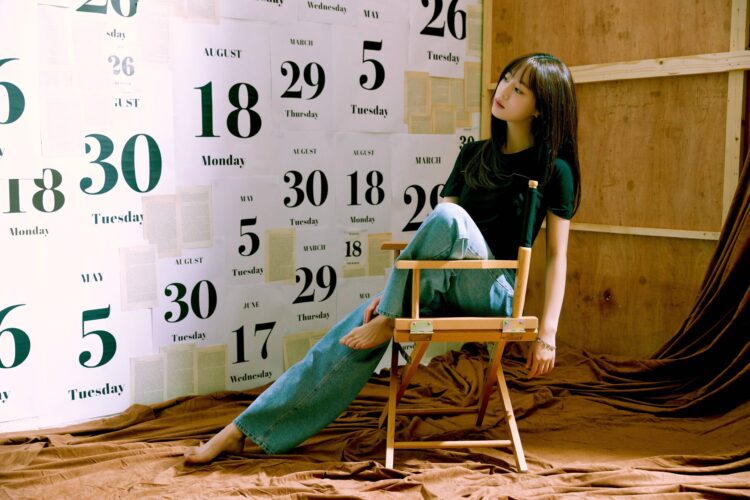 heo young ji feet 3 scaled