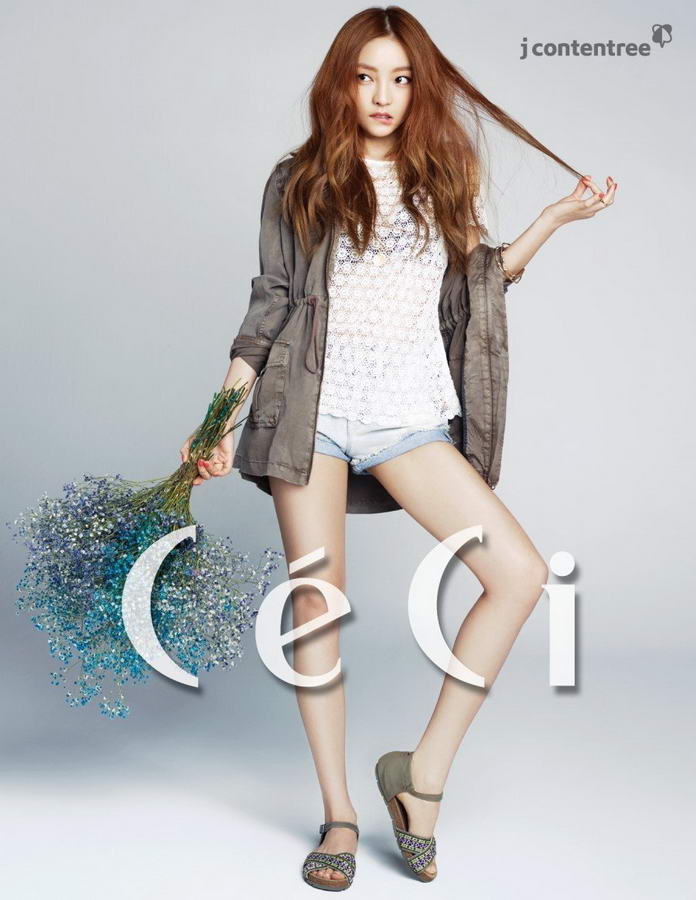 heo young ji feet 6