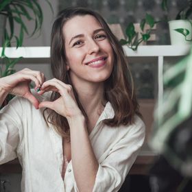 herczeg hajni feet 4