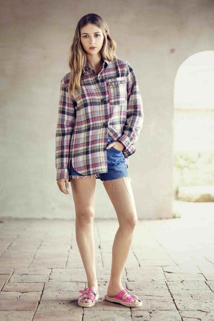 hermione corfield feet 3