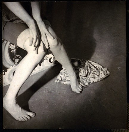 hermione gingold feet 3