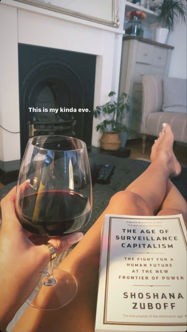 hetti bywater feet 4