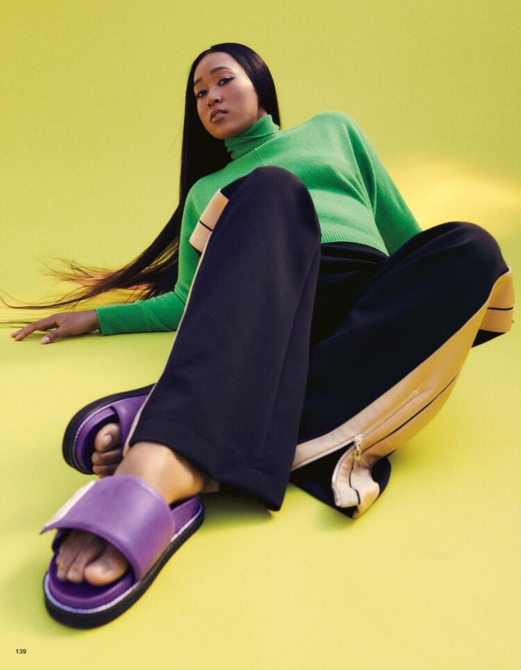 hikari mitsushima feet 3