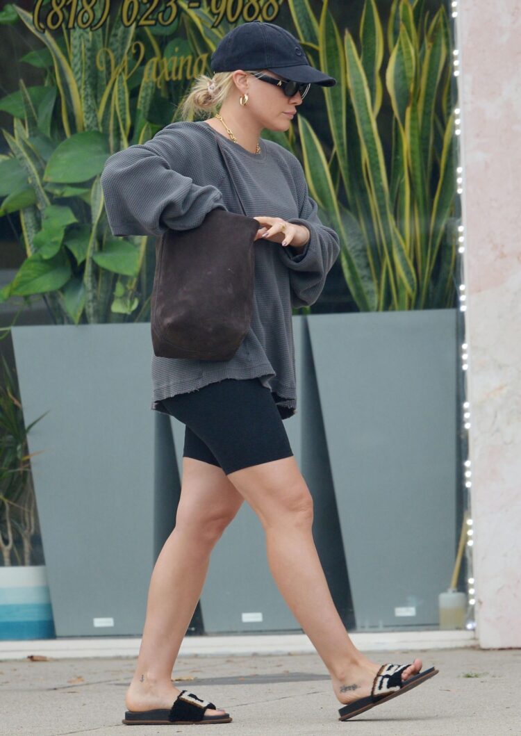 hilary angie feet 4 scaled