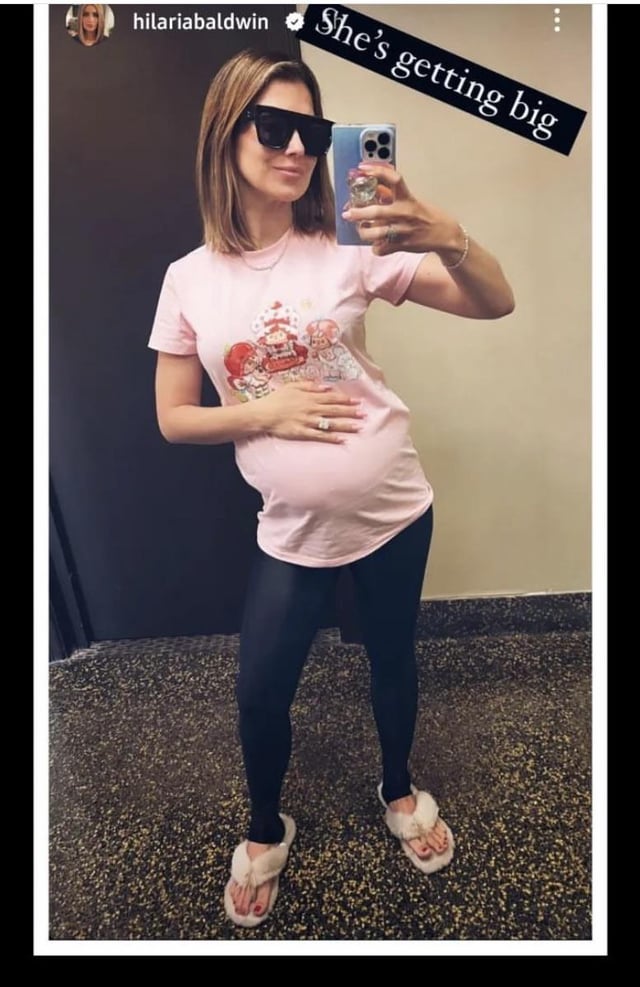 hilary ilaria feet 4