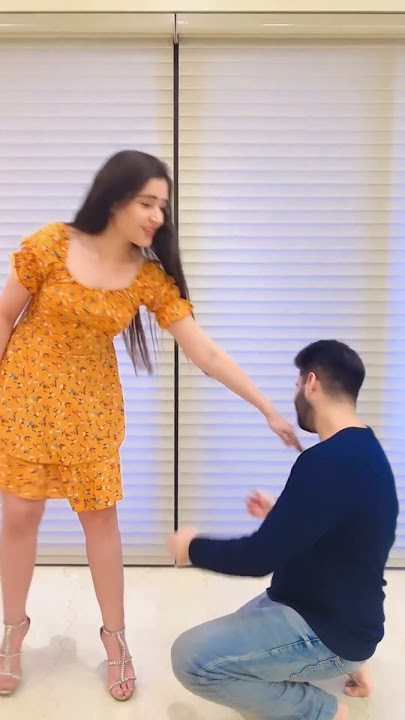 himanshi tekwani feet 3