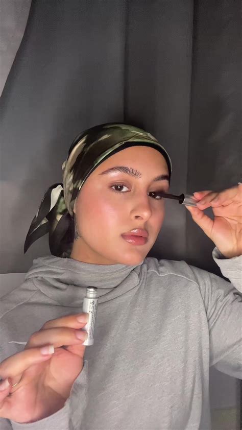 himynameisaziza feet 1