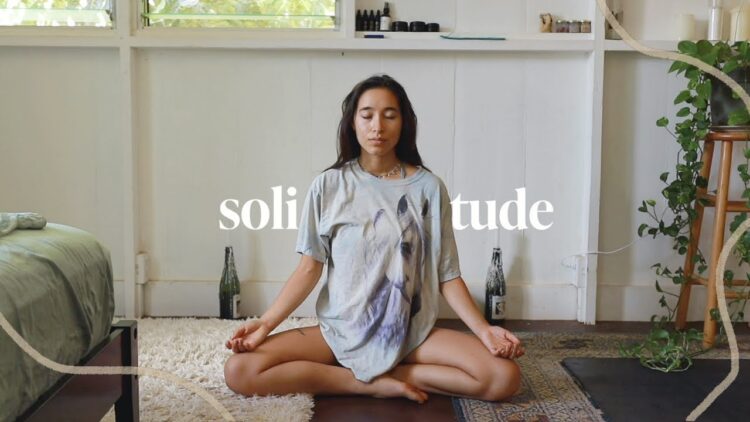 hitomi mochizuki feet 4