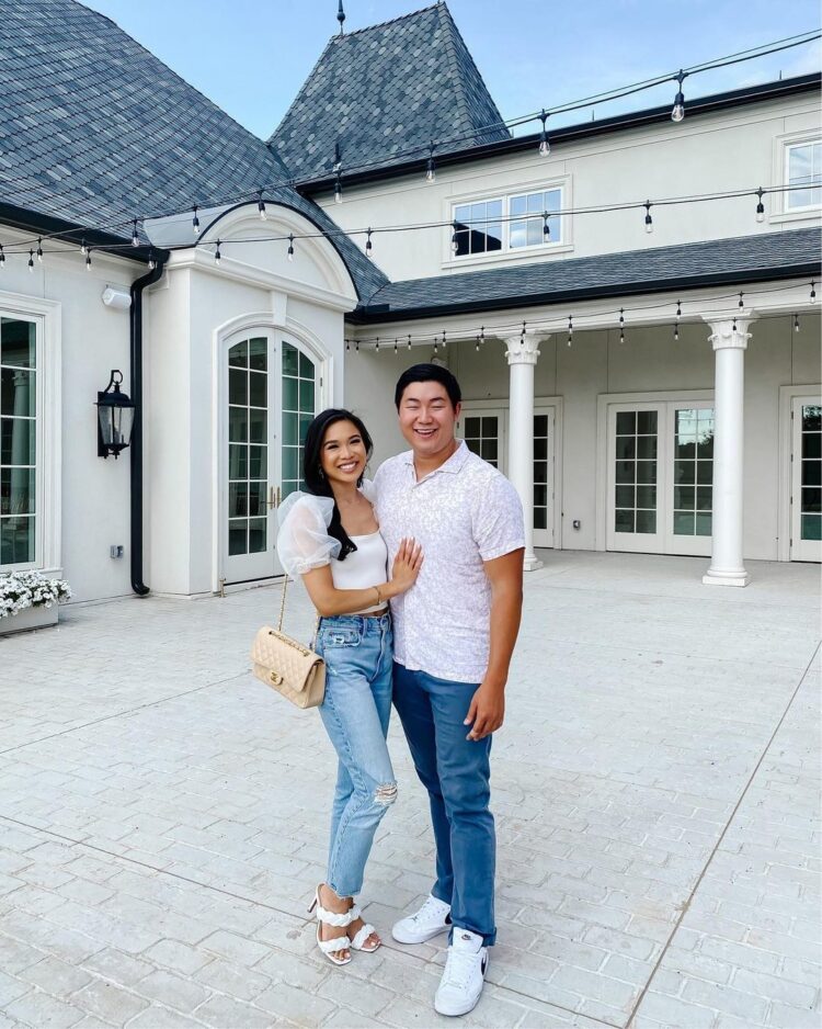 hoang kim ngan feet 6