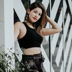 holakarlyland feet 5