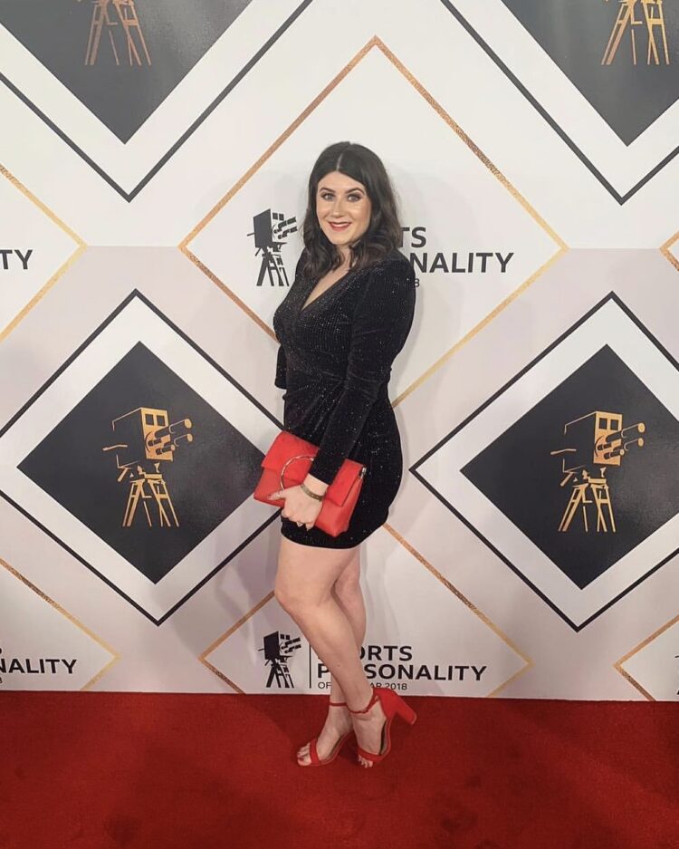 hollie arnold feet 4