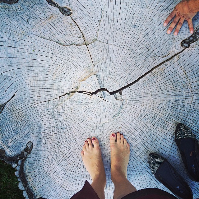 holly deveaux feet