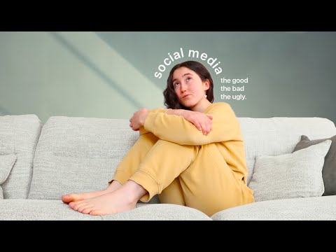 holly gabrielle white feet 1