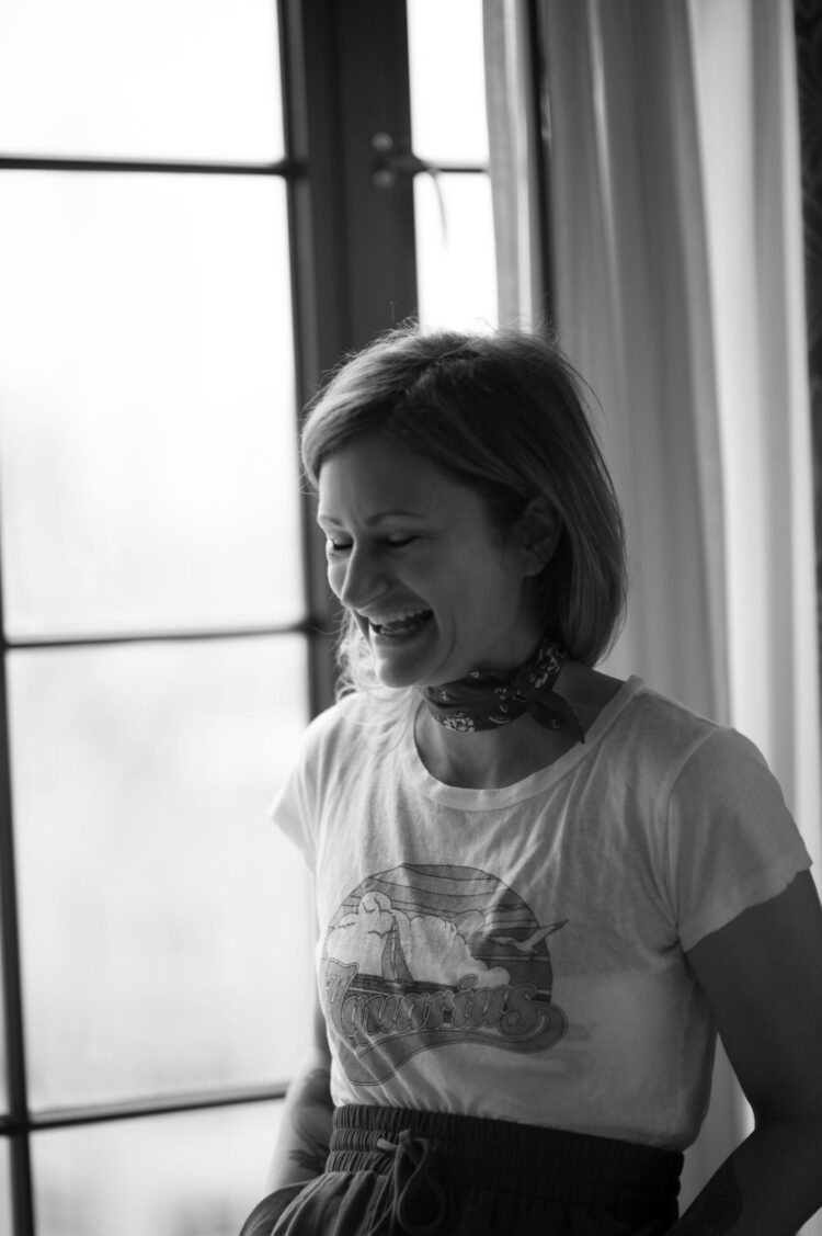 holly glenn whitaker feet scaled