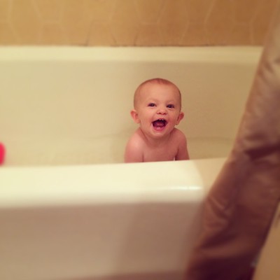 holly hoskison feet 4