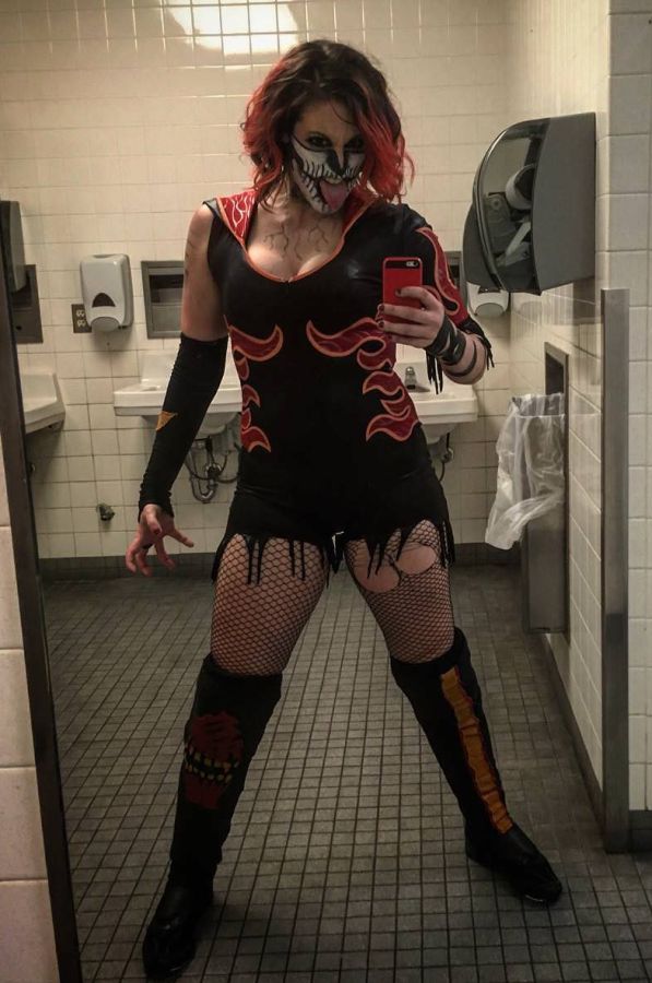 holly letkeman feet 4