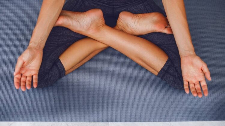 holly rillinger feet 1