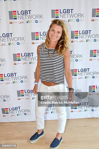 holly rillinger feet 5