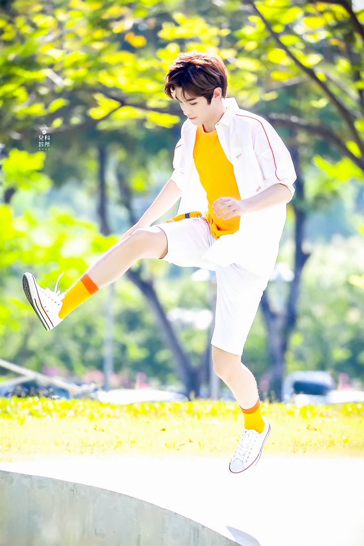 huang ming hao feet 2