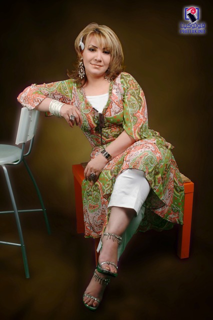huda hussain feet 1