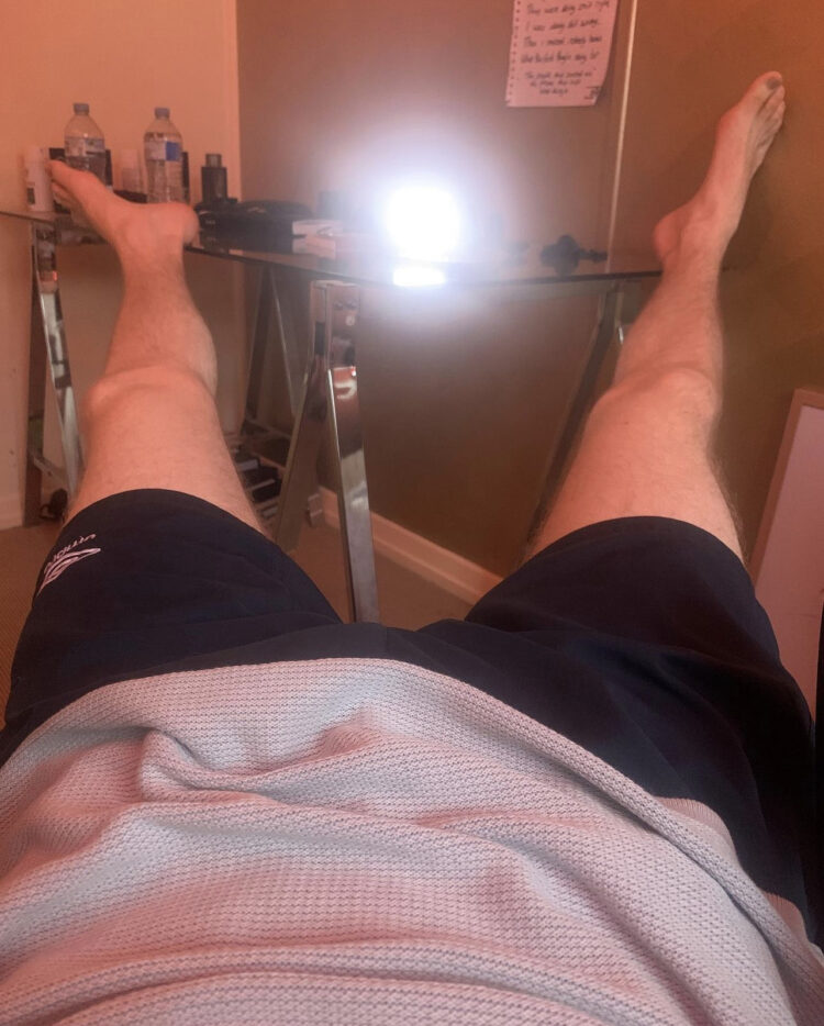 hunter reilly feet 3