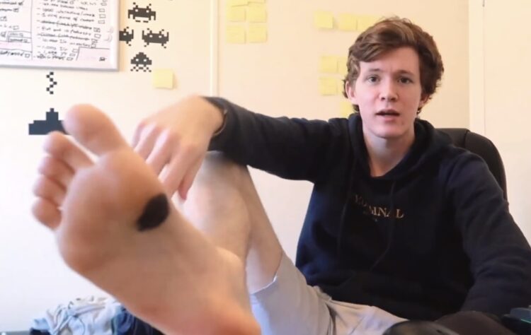 hunter reilly feet 4