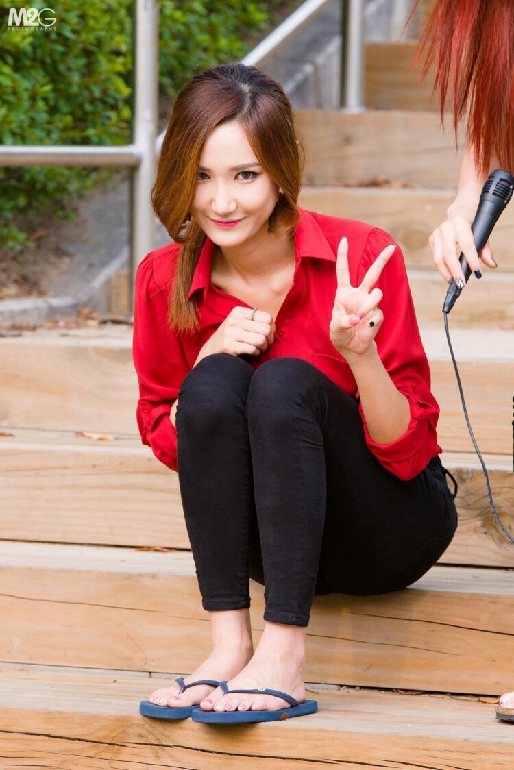 hyojin feet 3