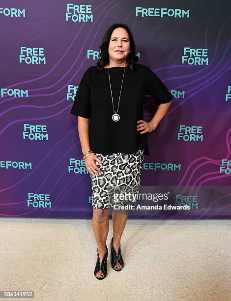 i. marlene king feet 5