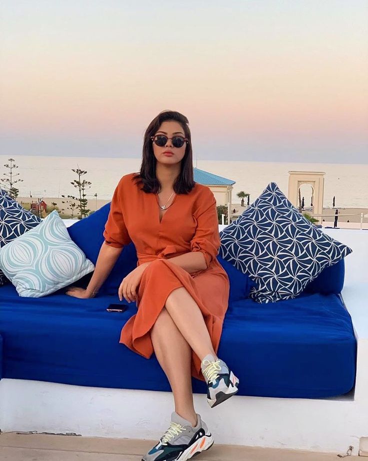 Ibtissam Tiskat Feet