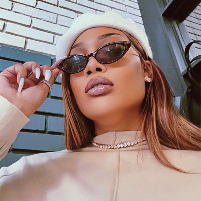 icount6ixshots feet 1